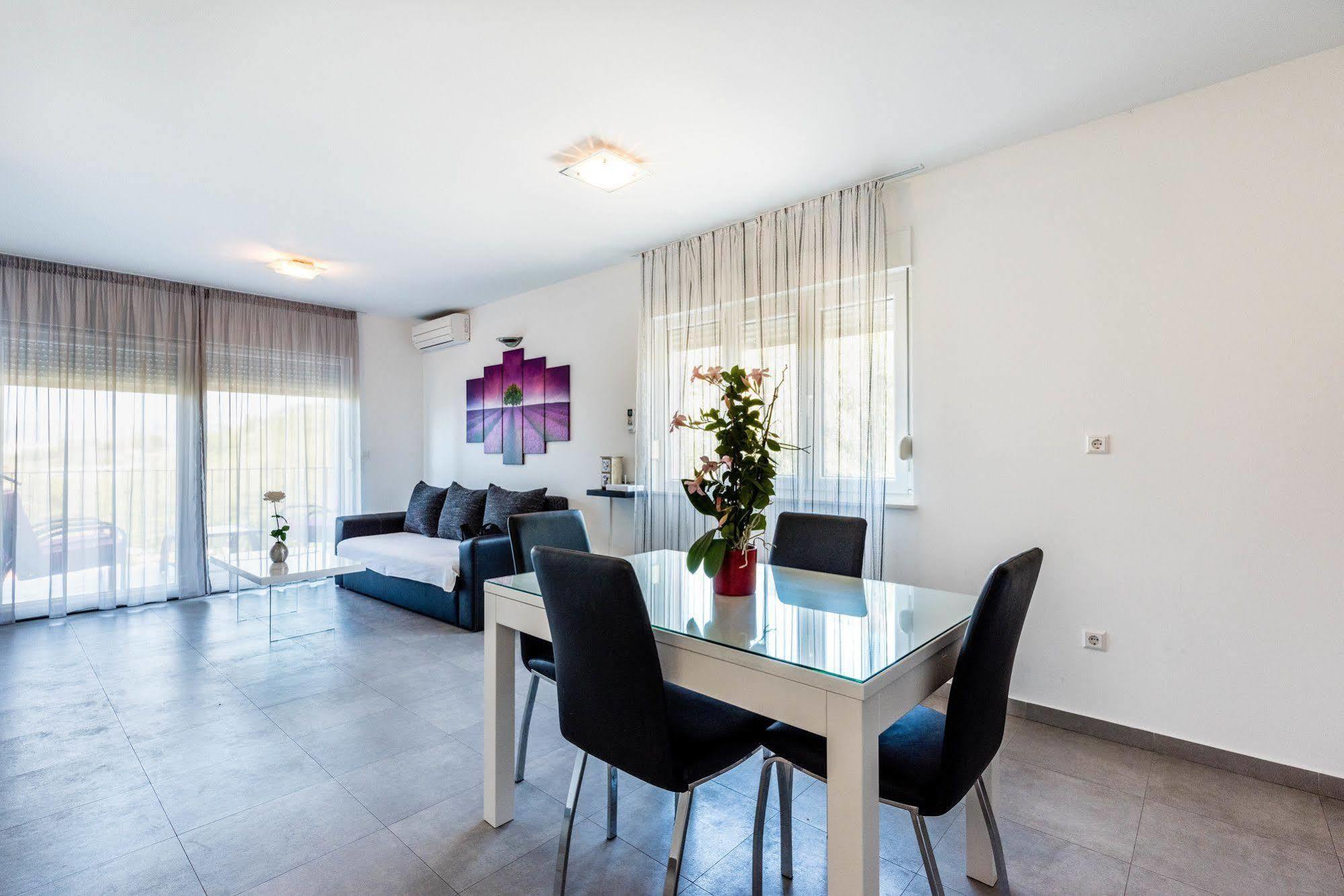 Lavanda Apartman Podstrana